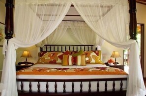 Suite (King Bed)