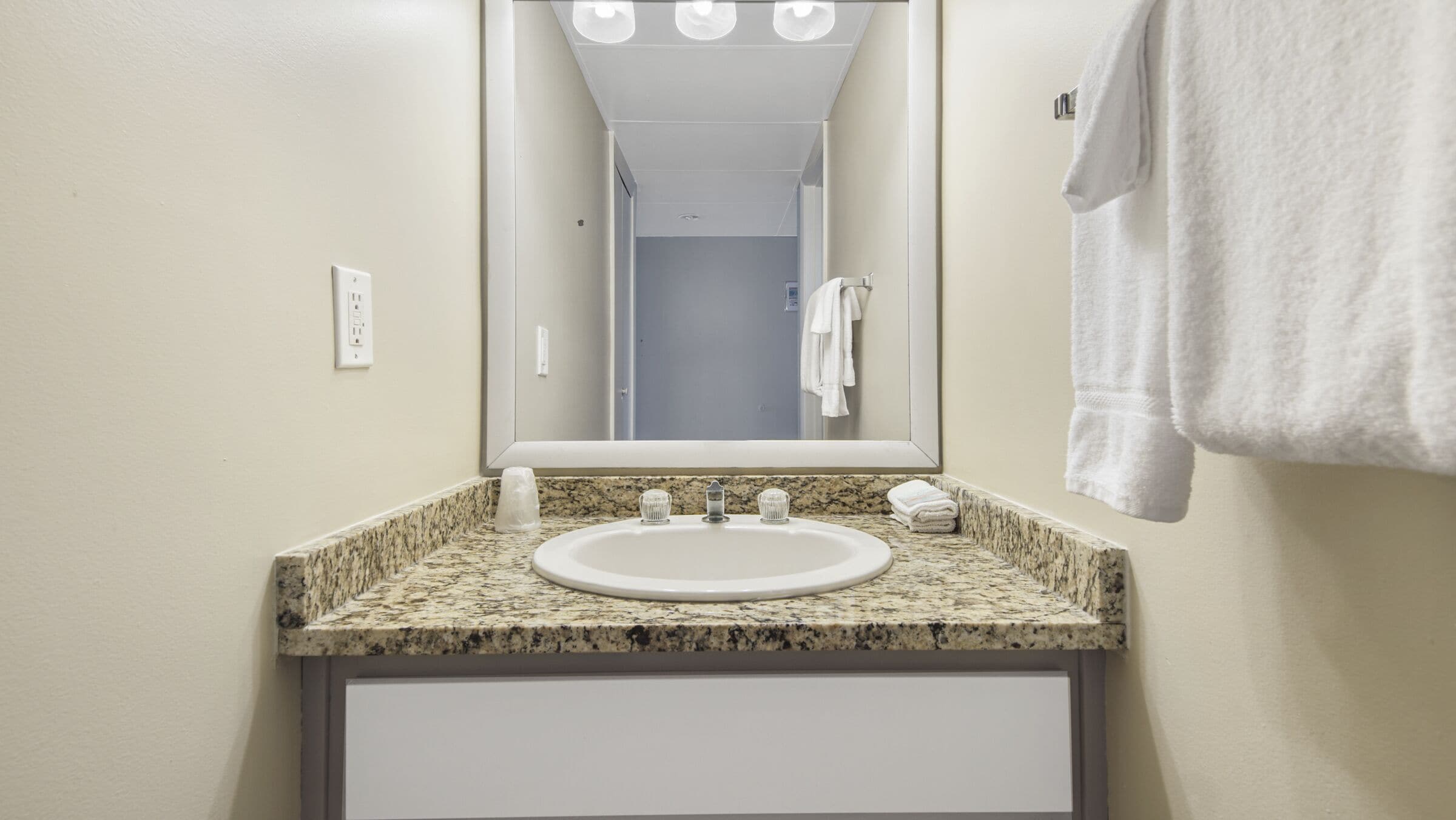 studio, 1 king bed with sofa bed, balcony, beach view | bathroom | combined shower/bathtub, hair dryer, towels