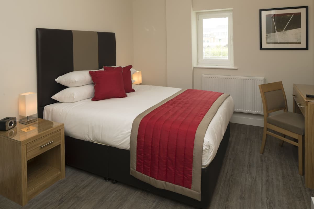 In-room safe, desk, iron/ironing board, cots/infant beds