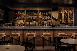 Bar (in der Unterkunft)