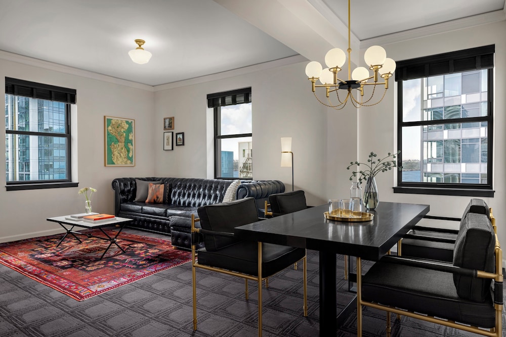 Kimpton Palladian Hotel by null
