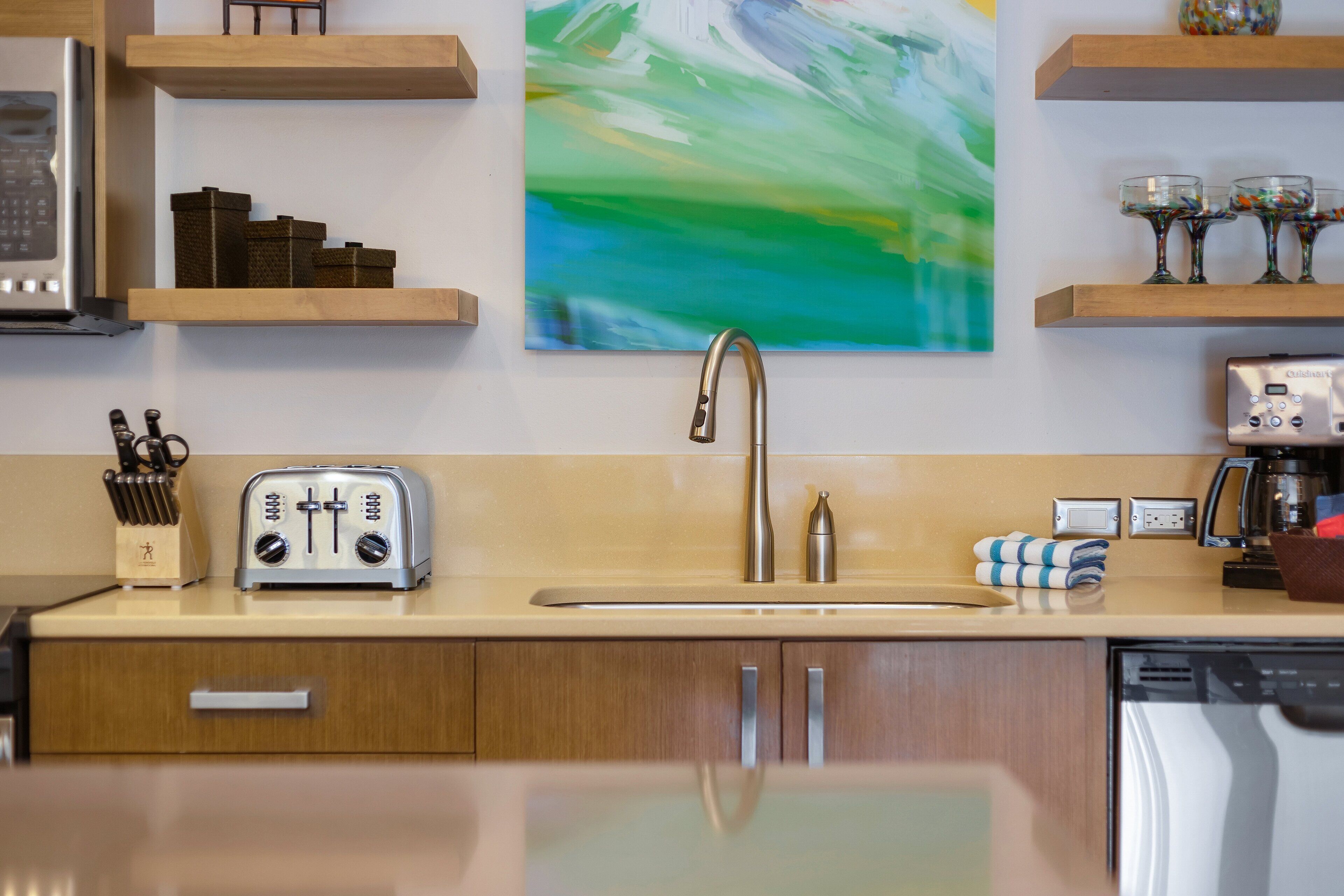 presidential studio | private kitchen | full-sized fridge, microwave, oven, stovetop