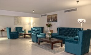 Lobby sitting area - Yaad City Hotel (Marrakech)