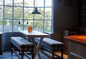 Restaurant - De Trafford Hotel by Chef and Brewer Collection (Alderley Edge)