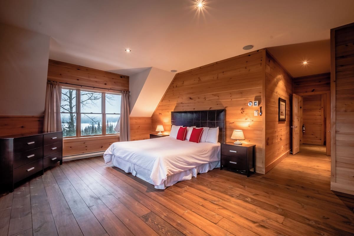 Chalet, 5 slaapkamers, hot tub | Individueel gedecoreerd, individueel gemeubileerd