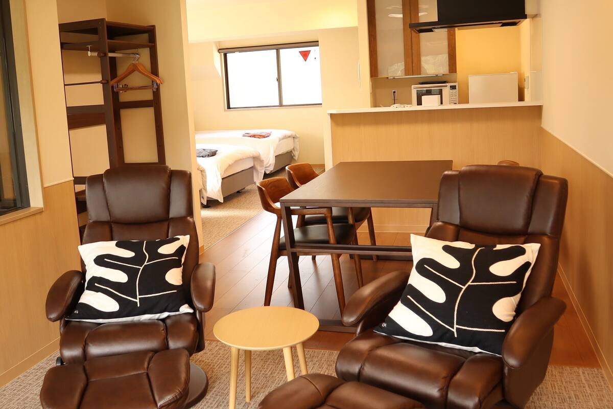 基础三人房, 无烟房, 山景 (with Island Kitchen, 52sqm) | 熨斗/熨衣板、免费 WiFi、特色装修、特色家居