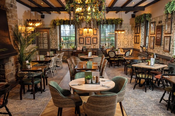 Interior - Rockingham Arms by Greene King Inns (Rotherham)