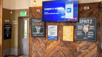Sports bar