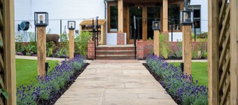 Wheatsheaf Hotel - Virginia Water by Chef and Brewer Collection