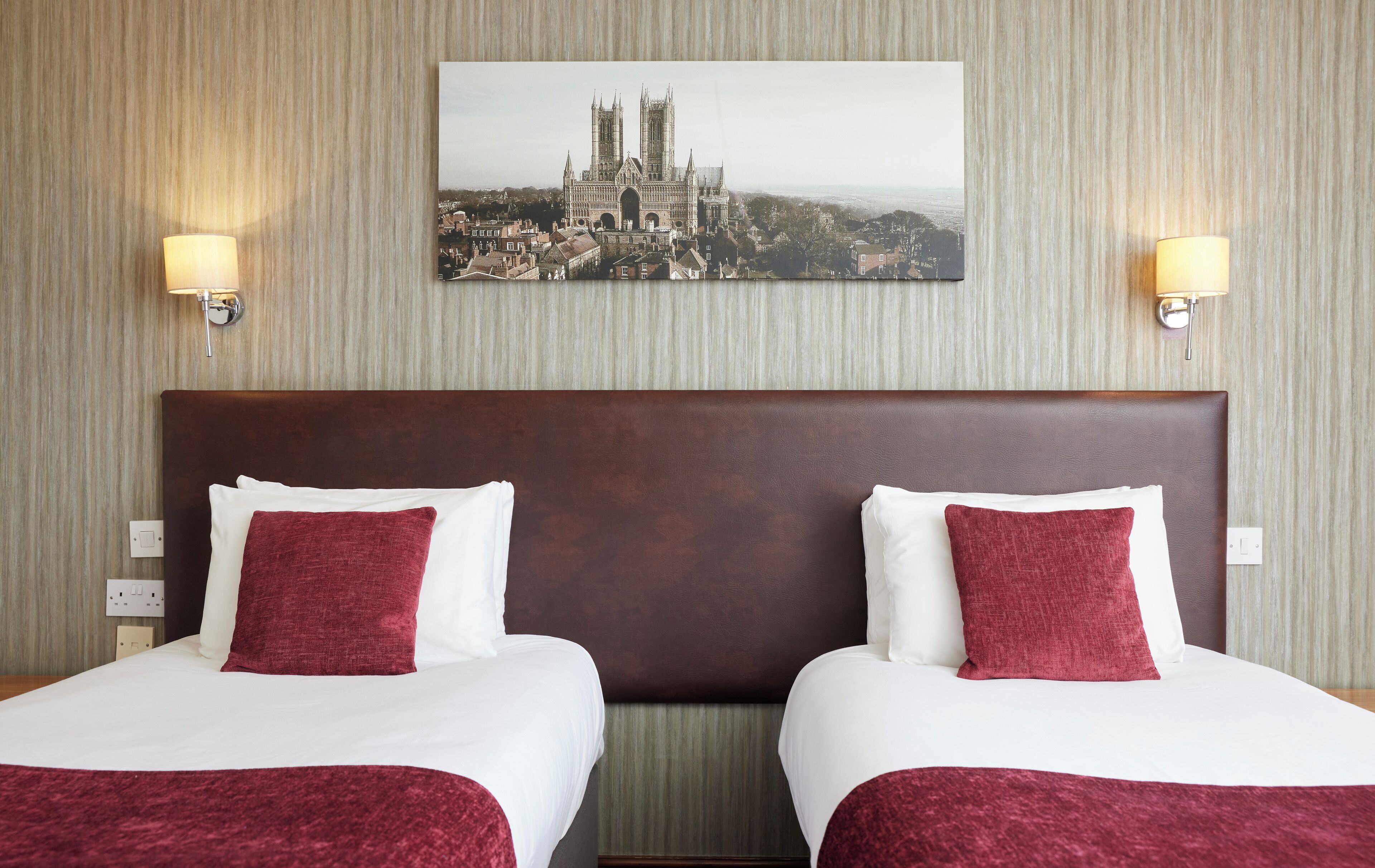 Twin Room | Desk, blackout drapes, iron/ironing board, free cribs/infant beds