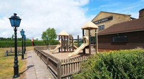 Children's play area - outdoor - Windmill Farm by Greene King Inns (Lincoln)