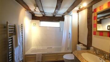 Double Room | Bathroom
