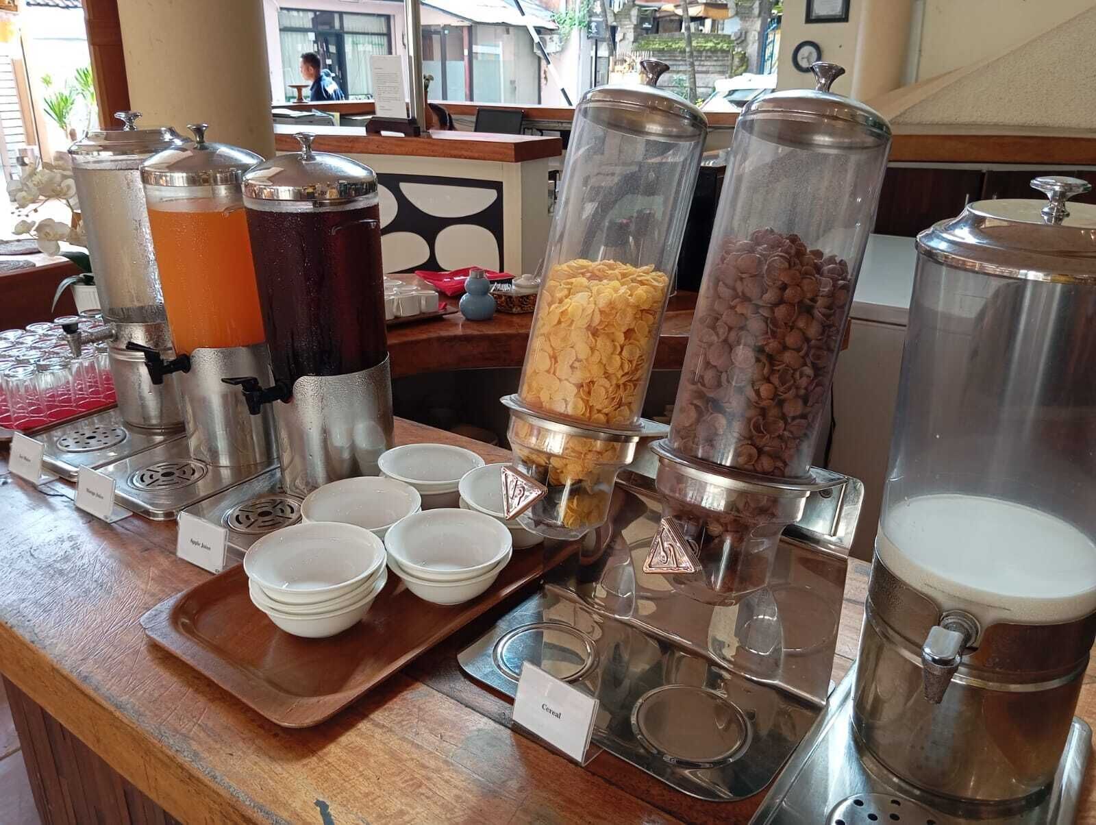 Gratis morgenmadsbuffet hver dag