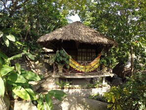 El Colibri, vistas al jardin