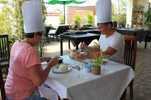 Lunch and dinner served  - Cheathata CTS Hotel Siem Reap (Siem Reap)