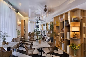 Food court - Brown Beach House by Brown Hotels (Tel Aviv)