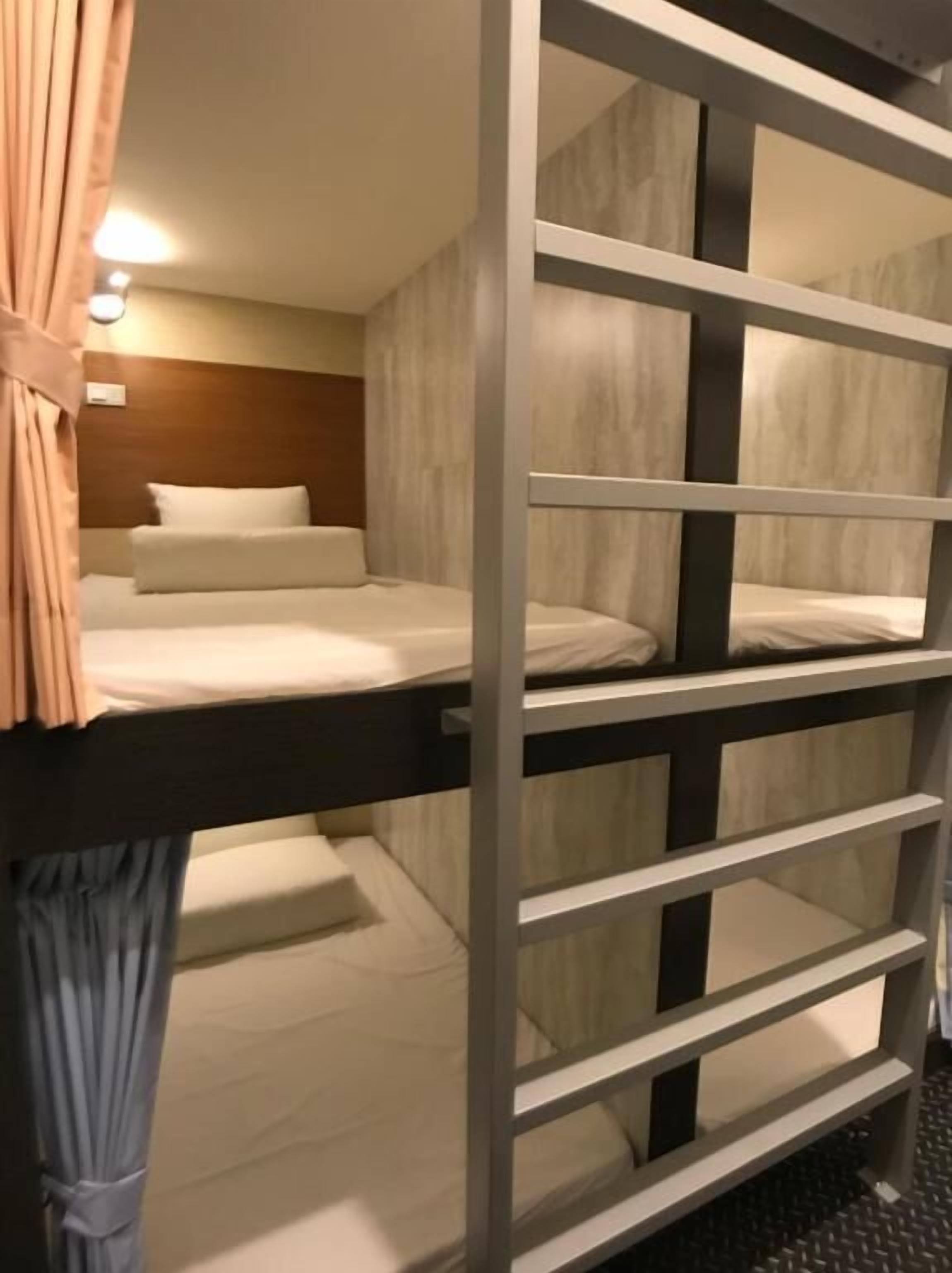 Down comforters, free WiFi, bed sheets