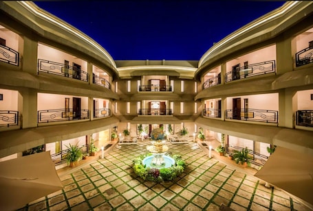 Terraza o patio. Hotel Lubumbashi