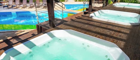 Piscine extérieure
