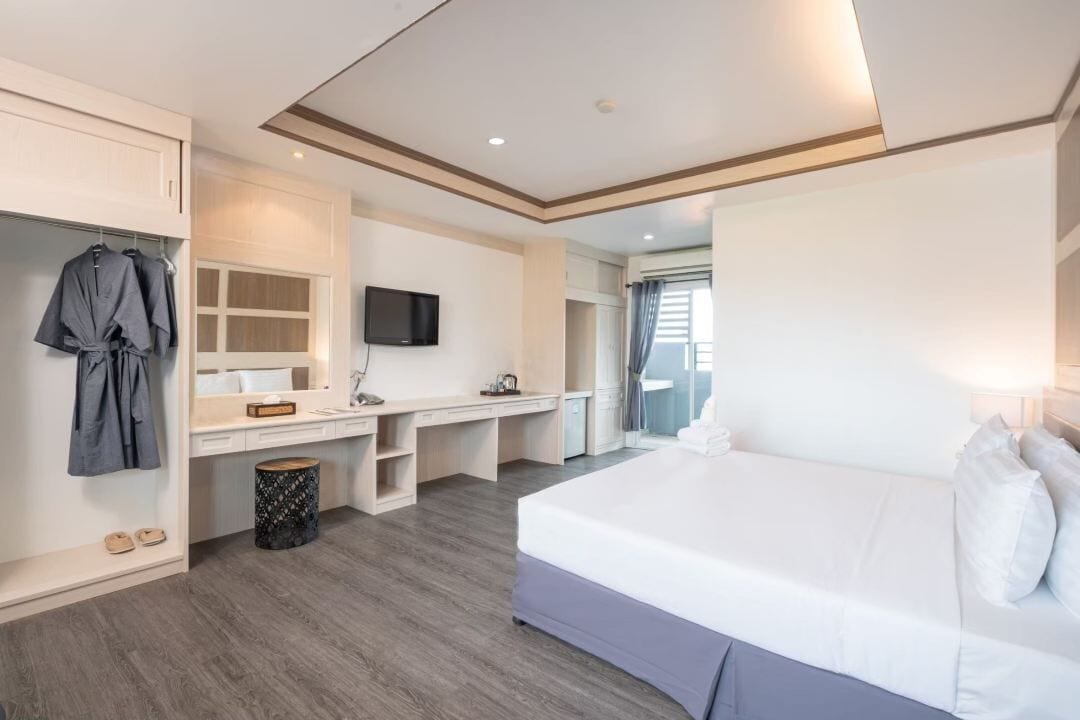 Deluxe studio suite | Een bureau, een laptopwerkplek, verduisterende gordijnen, gratis wifi