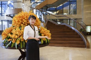 Reception - Muong Thanh Luxury Nha Trang Hotel (Nha Trang)