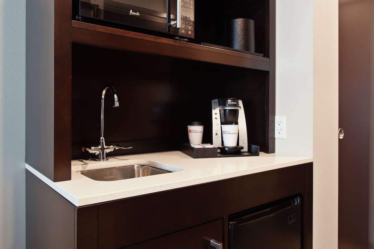 1 bedroom, premium bedding, down duvets, desk