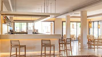 Snack bar