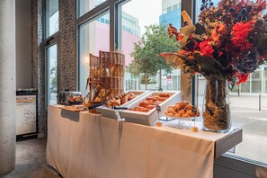 Daily buffet breakfast (EUR 19 per person) - Appart'City Collection Paris Vélizy (Velizy-Villacoublay)