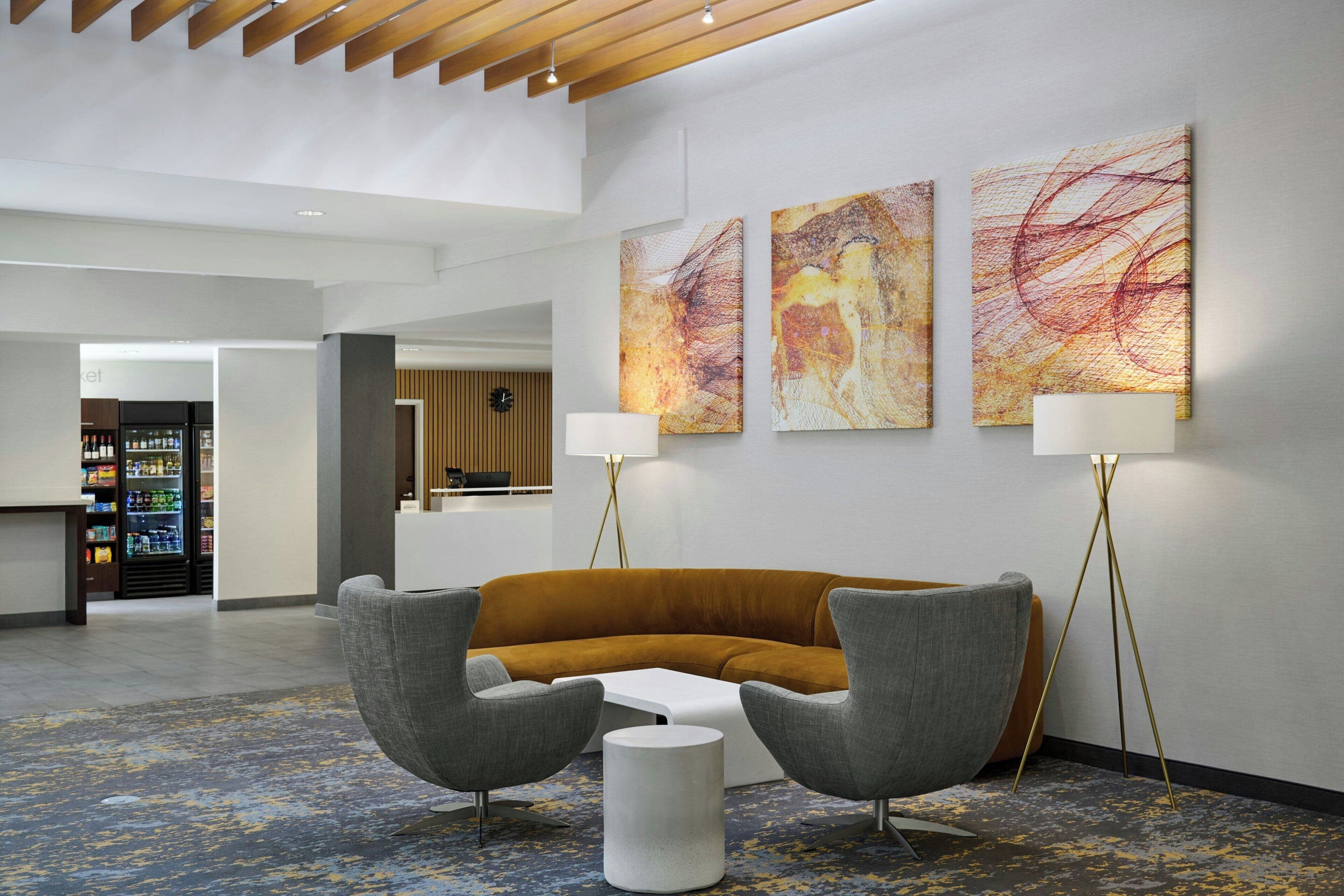 Photo - Menlo Park Inn