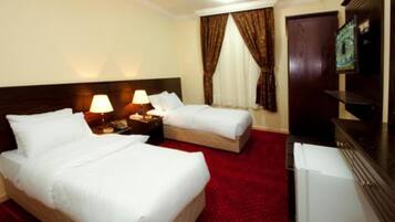 Double Room | Pillowtop beds, blackout drapes, free WiFi, bed sheets