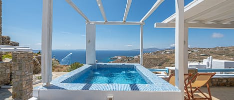 Executive Villa, 2 Bedrooms, Jetted Tub, Sea View (Outdoor) | Premium bedding, in-room safe, individually decorated