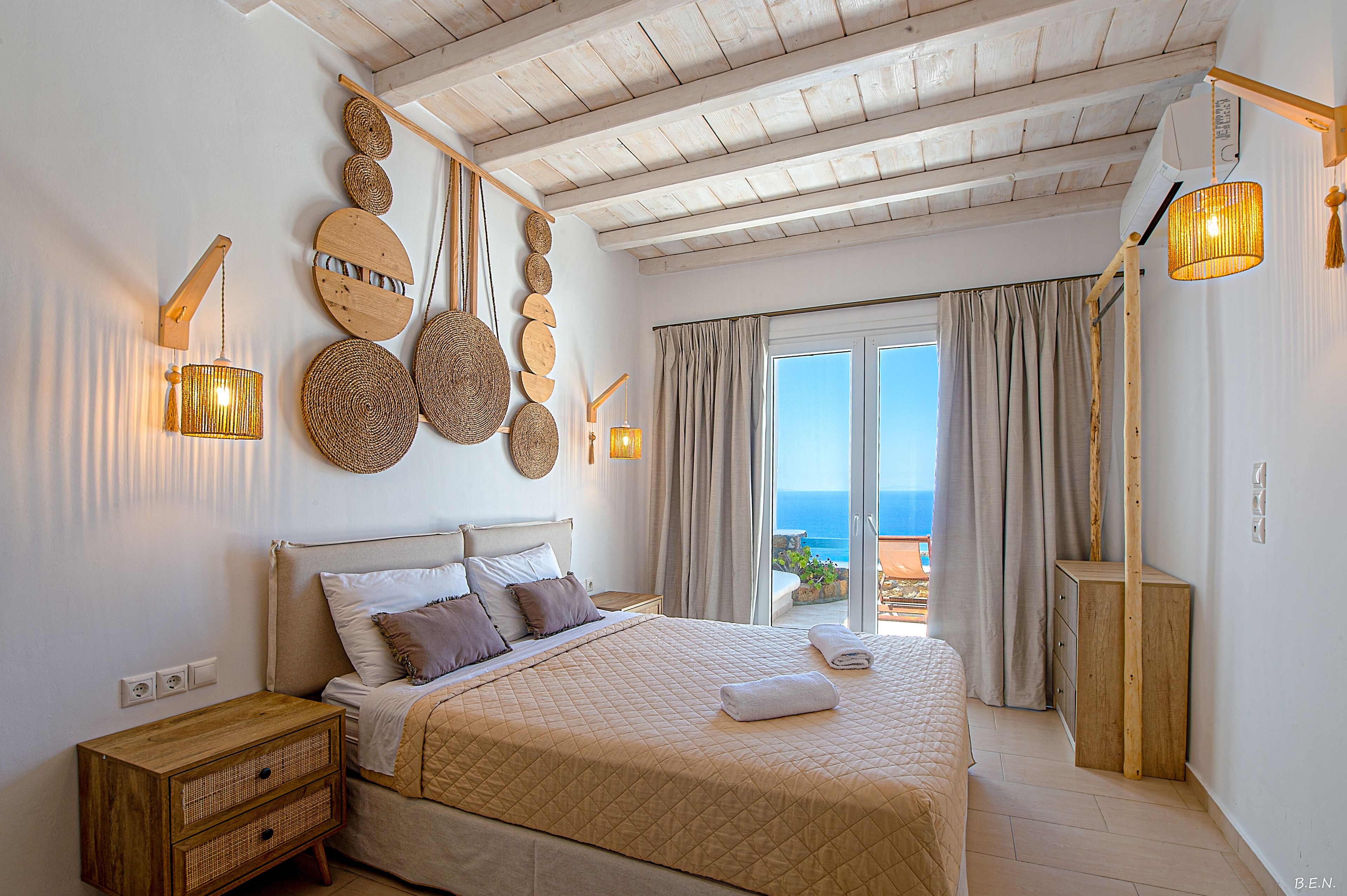 Villa ejecutiva, 2 habitaciones, alberca privada, frente al océano | Vista a la ciudad