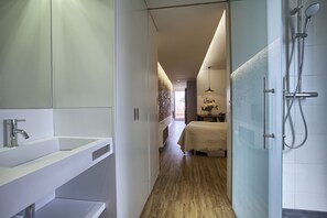 Apartment, 1 Bedroom, Terrace | Bathroom | Shower, hair dryer, towels - Portaferrissa Apartments (Barcelona)