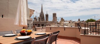 Portaferrissa Apartments