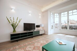 Comfort-huoneisto, 2 makuuhuonetta | Oleskelualue | Plasmatelevisio