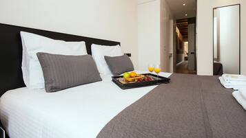 Apartament Comfort, 2 dormitoris | Caixa forta a l'habitació, planxa i posts de planxar i wifi gratuïta