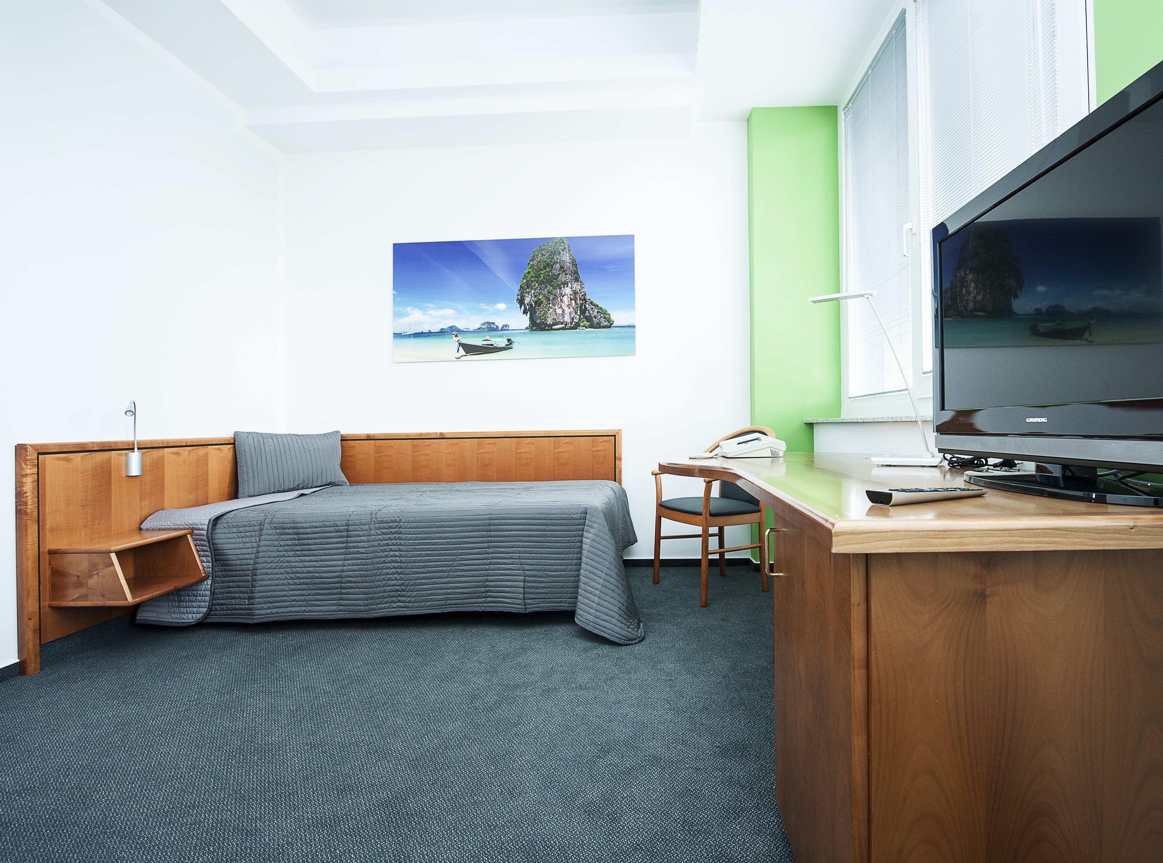 in-room safe, desk, soundproofing, cots/infant beds