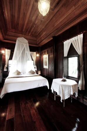 Villa, 1 Bedroom | 1 bedroom, minibar, in-room safe, individually decorated