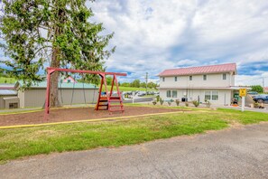 Exterior - Budget Inn By OYO Natural Bridge I-81 (Natural Bridge)