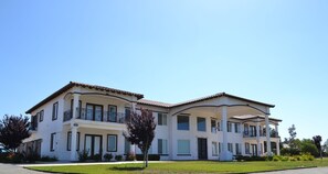 واجهة المنشأة