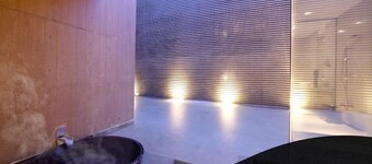 Four Seasons Yuzawa Quattro