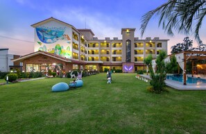Garden - Famille Spa Resort (Seogwipo)