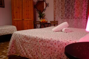 أسرّة أطفال/رضّع وأسرّة قابلة للطي وواي فاي مجانًا