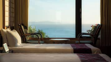 Standard Twin Room | Beach/ocean view