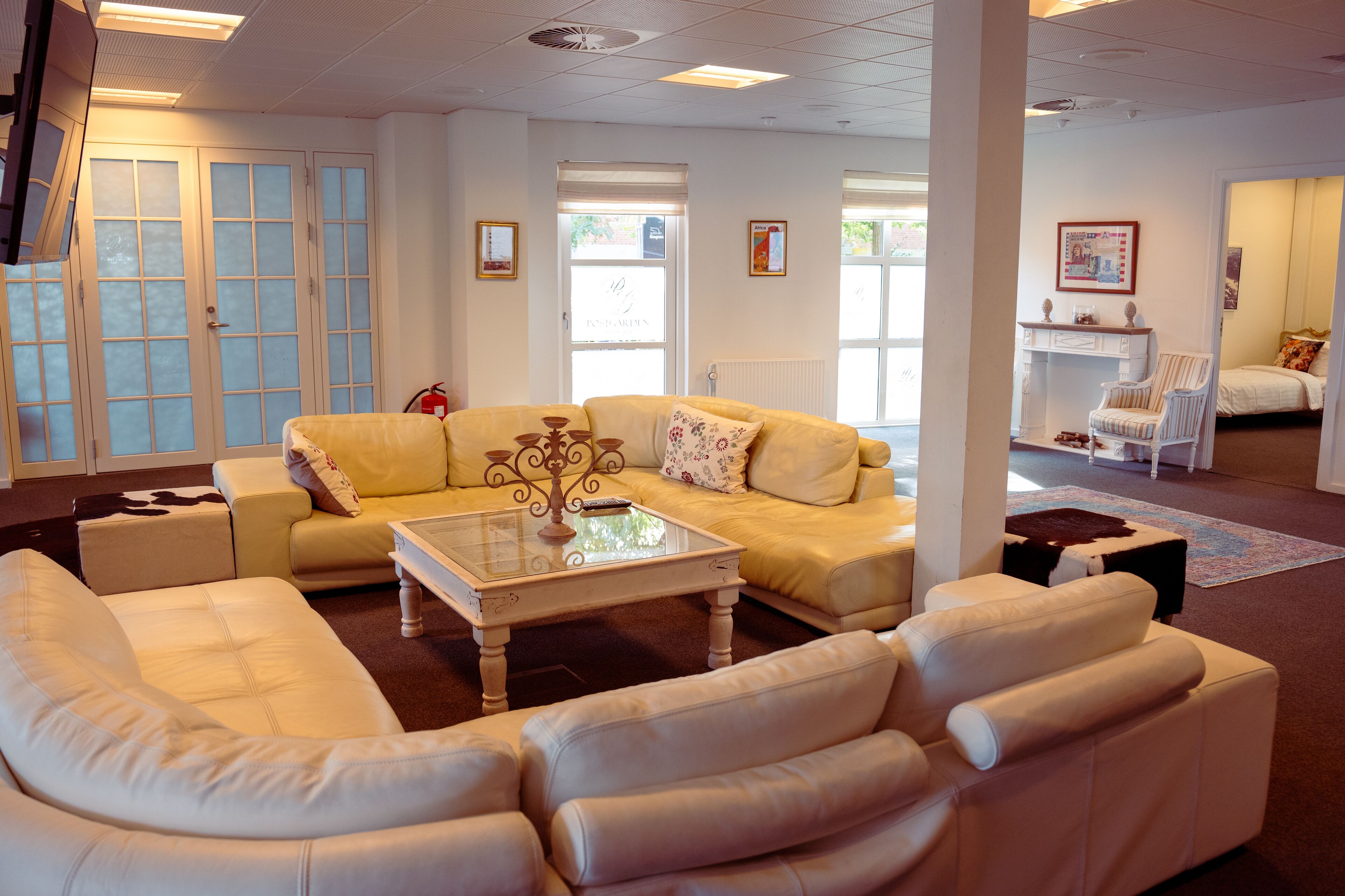 deluxe apartment, 4 bedrooms, balcony | living area | 32-inch flat-screen tv with digital channels, tv