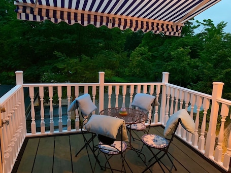 Luxury Apartment, 2 Bedrooms, Balcony, City View | Terrace/patio