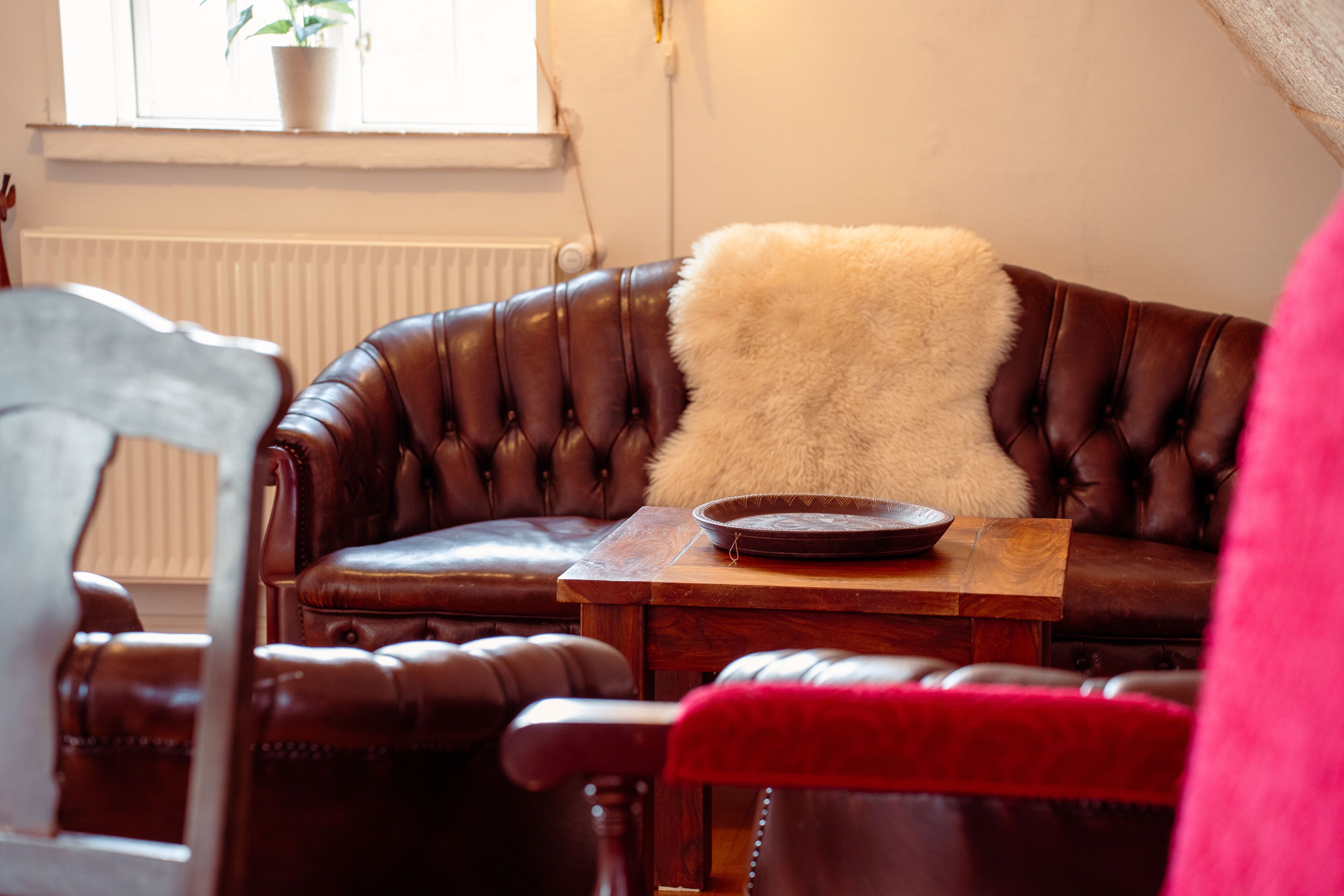 deluxe apartment, 3 bedrooms, kitchen | living area | 32-inch flat-screen tv with digital channels, tv