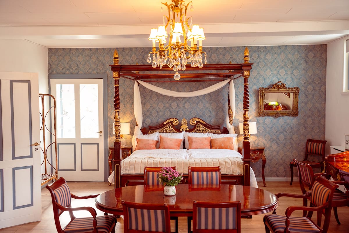 Deluxe-Apartment, 2 Schlafzimmer, Annex | 1 Schlafzimmer, individuell dekoriert, individuell eingerichtet