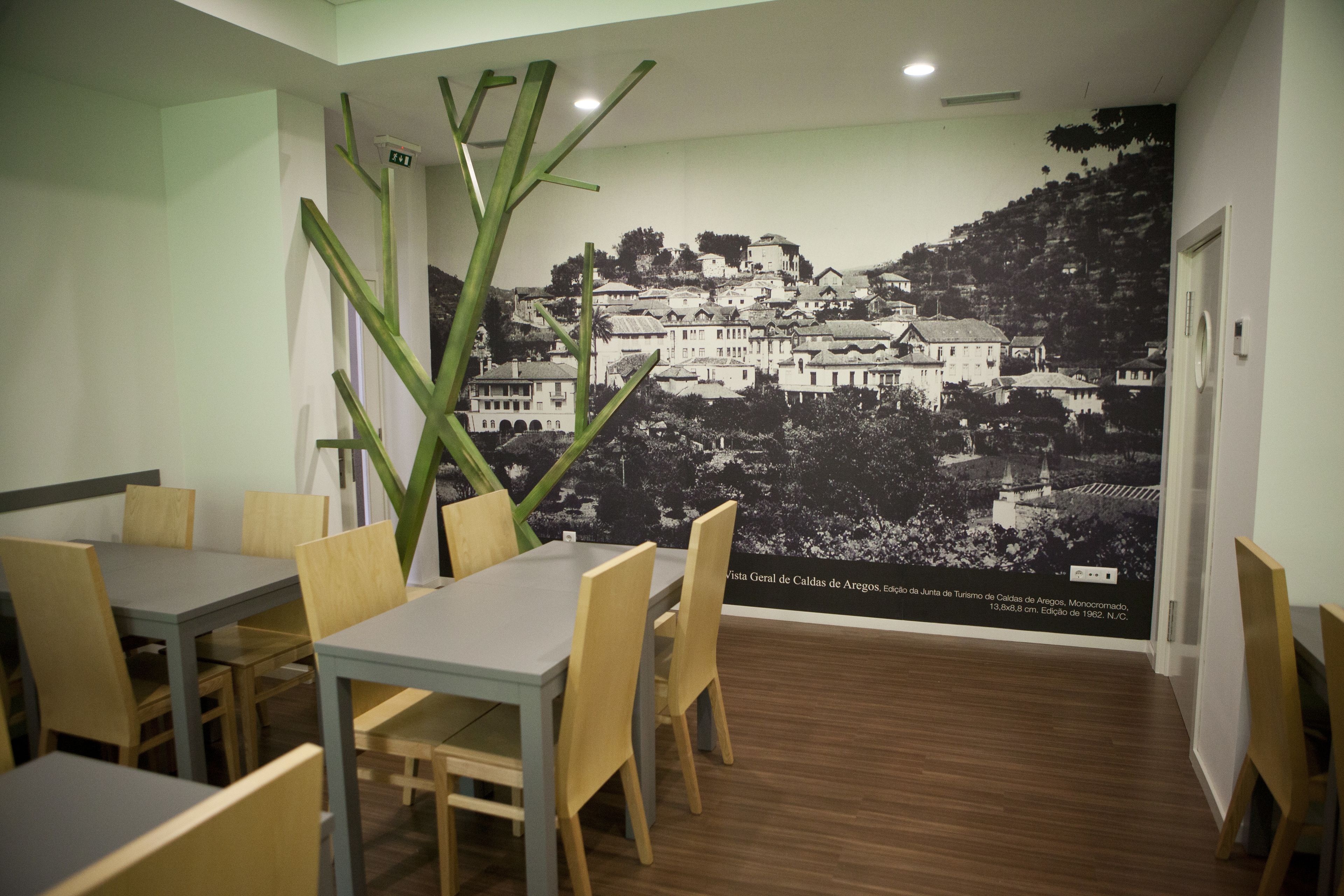 daily buffet breakfast (eur 6 per person)