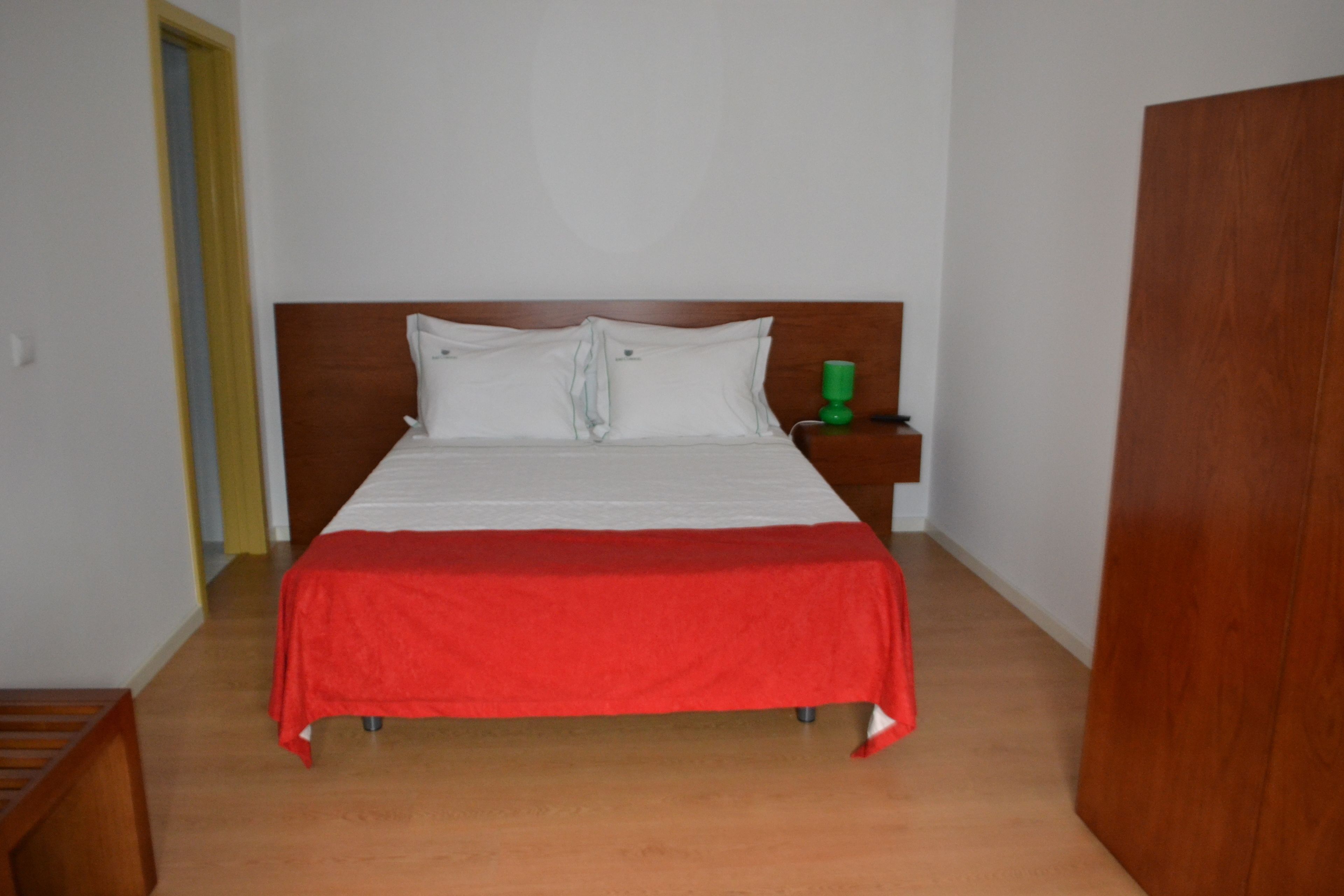 apartment, 3 bedrooms | rollaway beds, free wifi, bed sheets